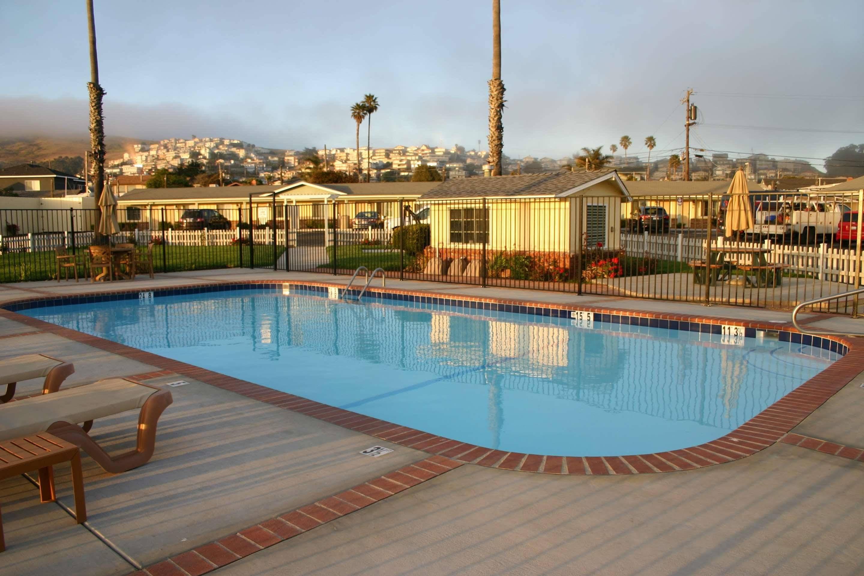Rodeway Inn At Morro Bay Bagian luar foto